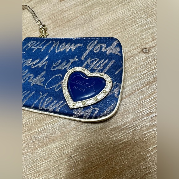 Coach Wristlet Navy & Gold - Picture 5 of 8